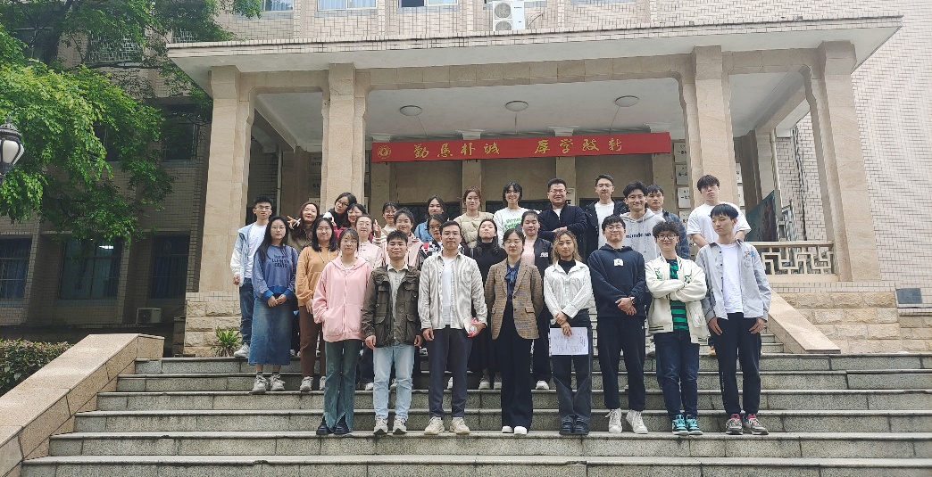 携手前行 共筑新篇——2023白菜网站注册大全举行第二十一届研究生会见面会