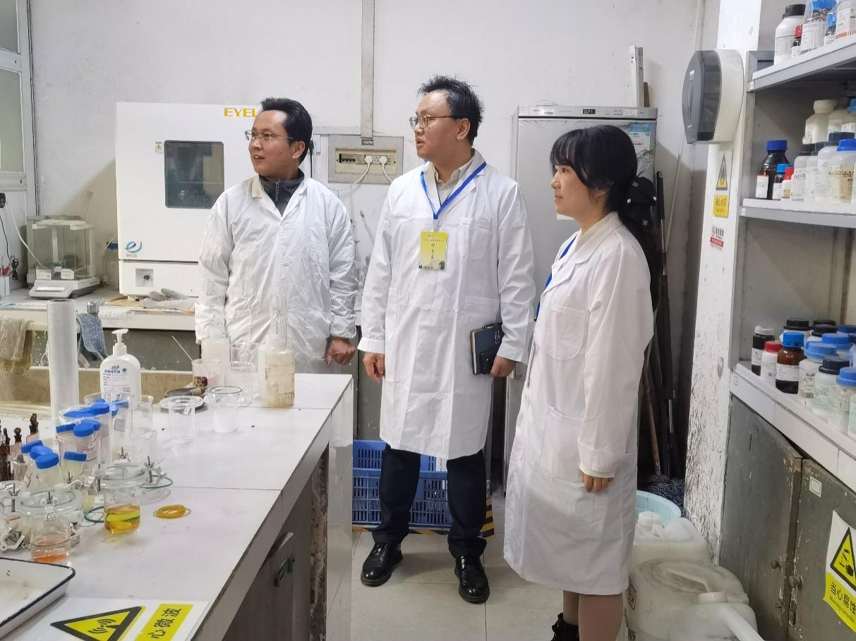 2023白菜网站注册大全开展2026年春季学期开学实验室安全检查